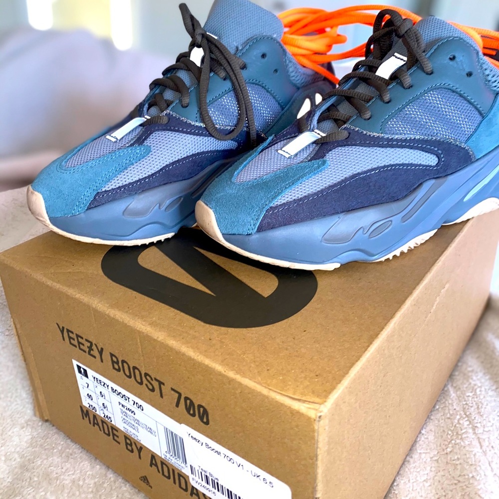Yeezy Boost 700 V1 - Teal Blue Sz 7